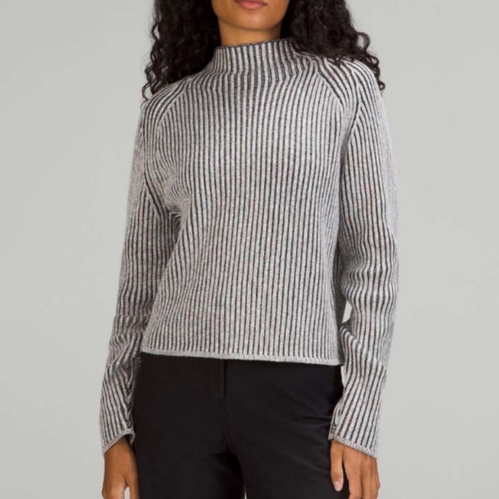Lululemon Cotton-Cashmere Blend Mock Neck Sweater Size 6